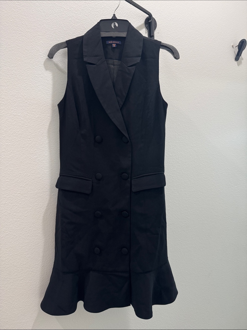 Skies Are Blue Black Sleeveless Double-Breasted Blazer Dress